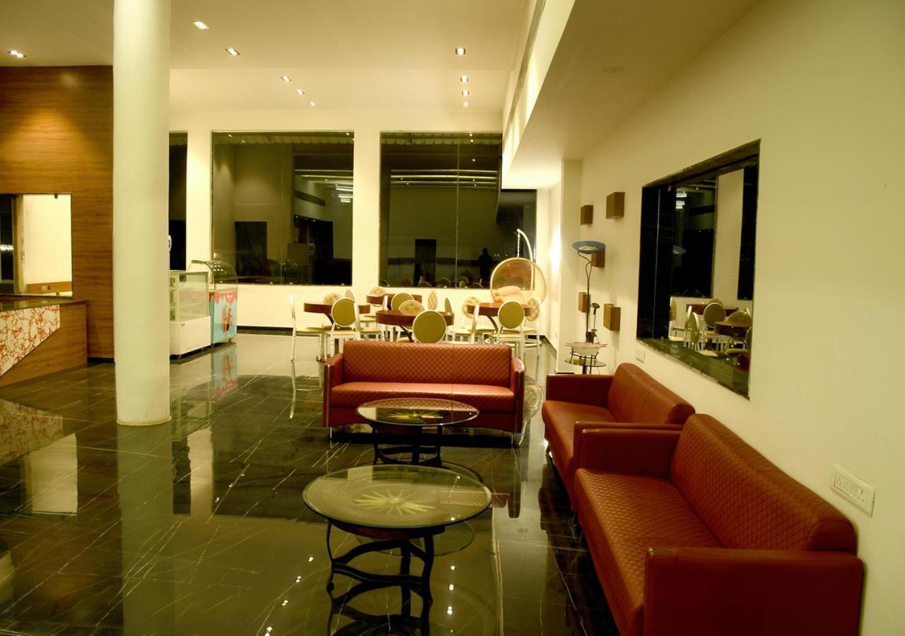 One Earth Santu Eco Resort Bhavnagar Exterior foto